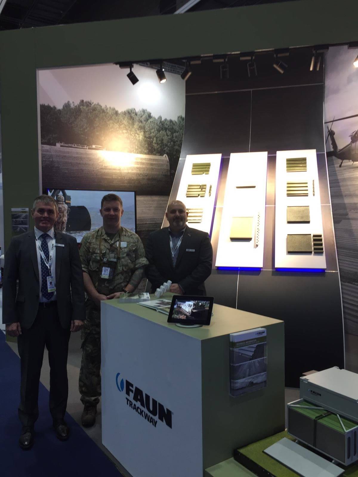 Our CEO and our Product Support Engineer were visited on stand at IDEX by W02 (MPF) James Collins from the Department of International Trade.